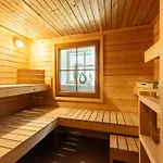 Rustic Farm In Tyrol With Mountain Views Appartement *