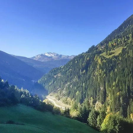 Rustic Farm In Tyrol With Mountain Views 아파트 Tobadill