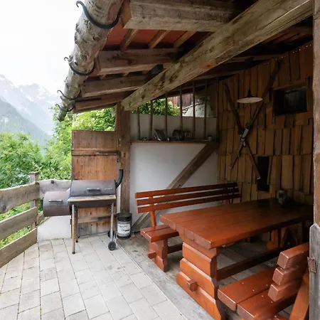Rustic Farm In Tyrol With Mountain Views Appartement *
