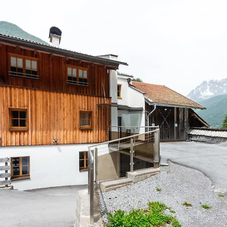 Апартаменты Rustic Farm In Tyrol With Mountain Views *