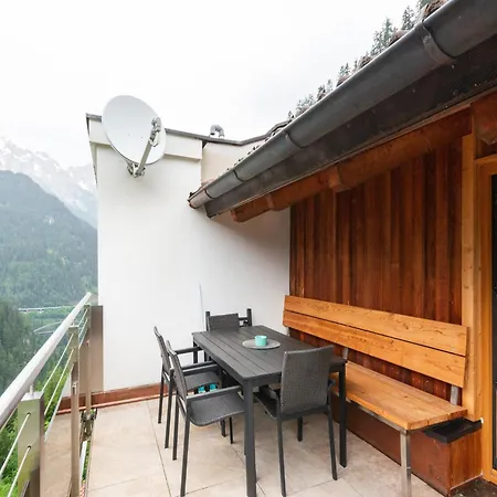 Apartment Rustic Farm In Tyrol With Mountain Views *