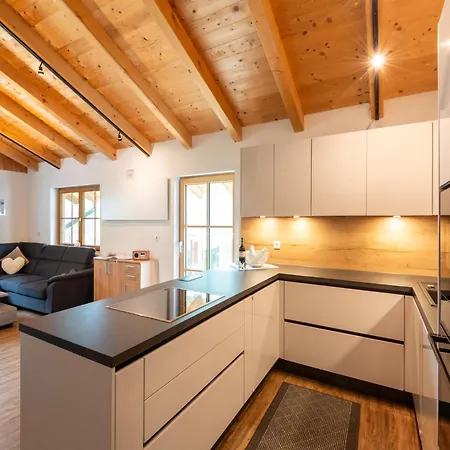 Rustic Farm In Tyrol With Mountain Views * Tobadill