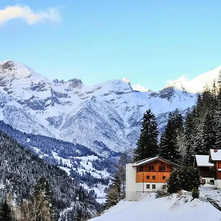 Appartement Apartments, *